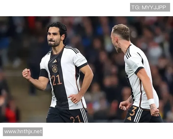 京多安的传奇旅程：从青涩小将到足坛巨星的蜕变与荣耀